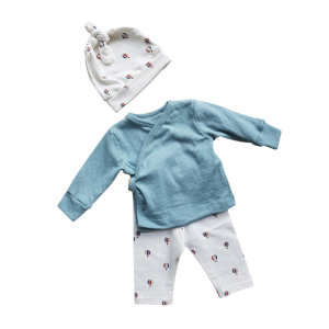 Setje overslagshirt, broekje en muts luchtballonnen blauw maat 50