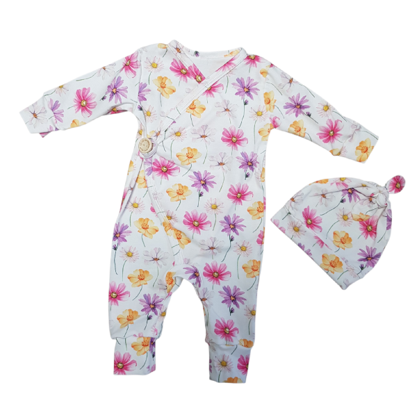 Boxpakje met muts kleurige bloem maat 50