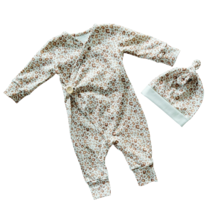 Boxpakje met muts panter maat 50