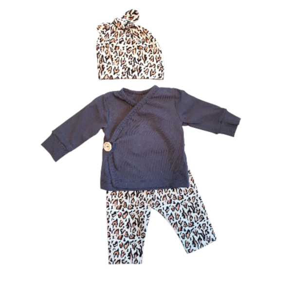 Setje overslagshirt, broekje en muts panter antraciet maat 50